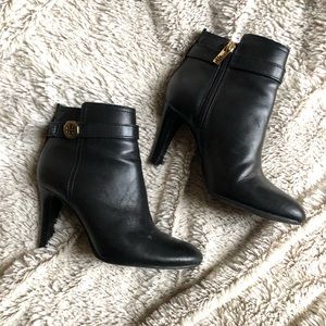 ❌❌❌❌SOLD❌❌❌❌Tory Burch booties